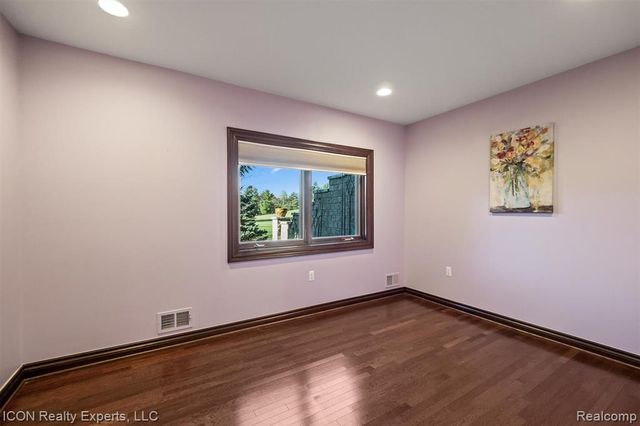 72755 Solanus Drive, Bruce, MI 48065