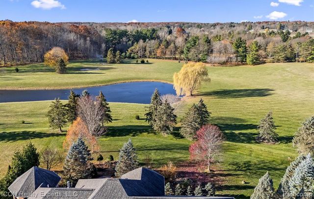 72755 Solanus Drive, Bruce, MI 48065