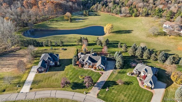 72755 Solanus Drive, Bruce, MI 48065
