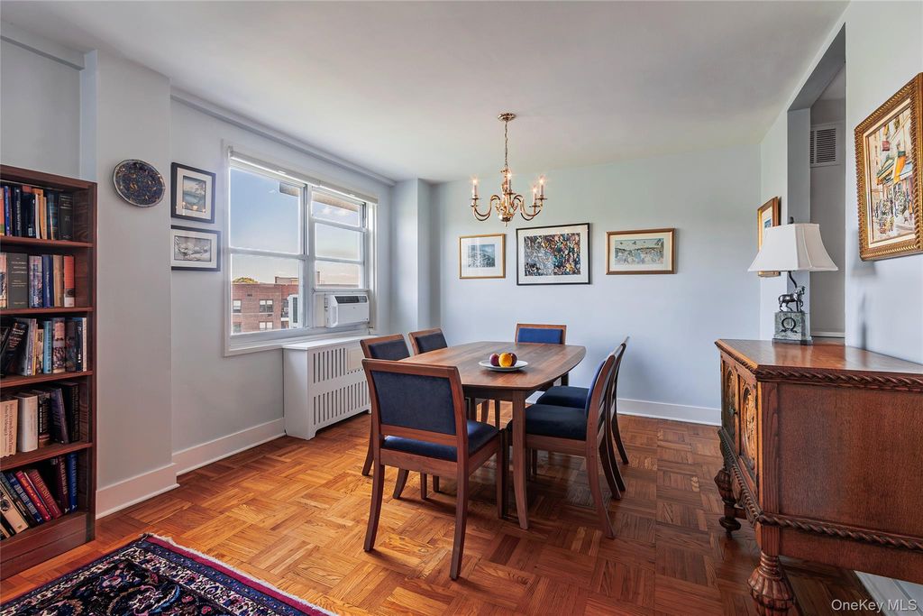 3935 Blackstone Avenue 8B, Bronx, NY 10471 — photo 4
