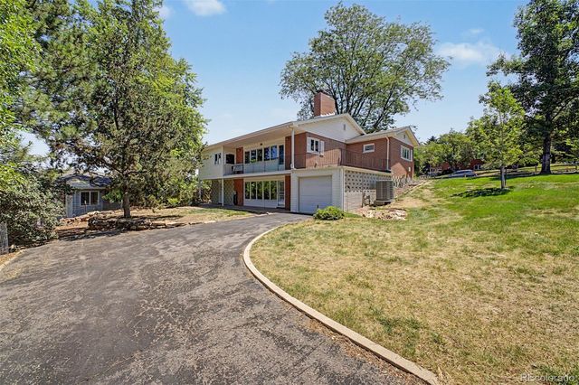2555 Queen Street, Denver, CO 80215