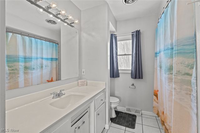 619 Moore Road, Akron, OH 44319