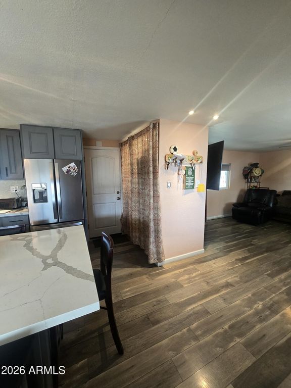 8401 N 67Th Avenue 11, Glendale, AZ 85304 — photo 2