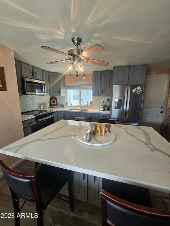 8401 N 67Th Avenue 11, Glendale, AZ 85304 — photo 4
