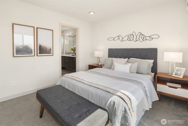 1704 E Marion Street, Seattle, WA 98122