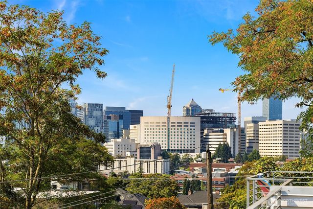 1704 E Marion Street, Seattle, WA 98122