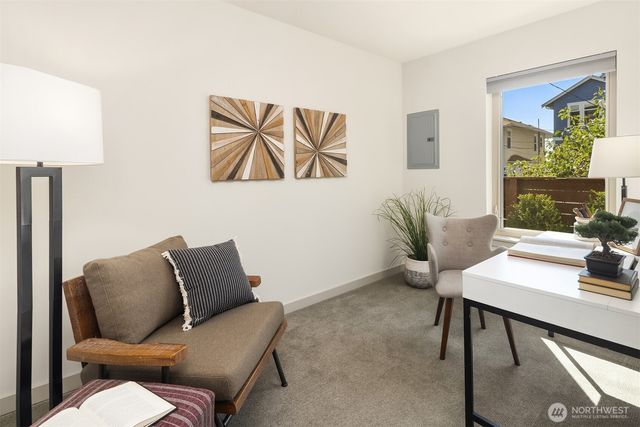 1704 E Marion Street, Seattle, WA 98122