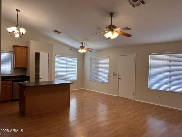 2346 E DEVON Court, Gilbert, AZ 85296