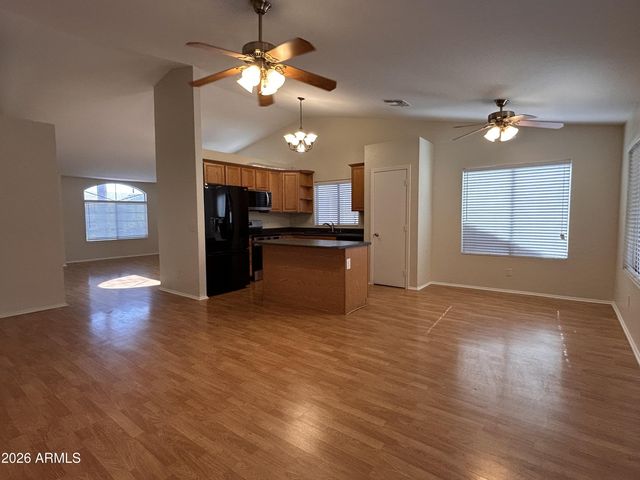 2346 E DEVON Court, Gilbert, AZ 85296