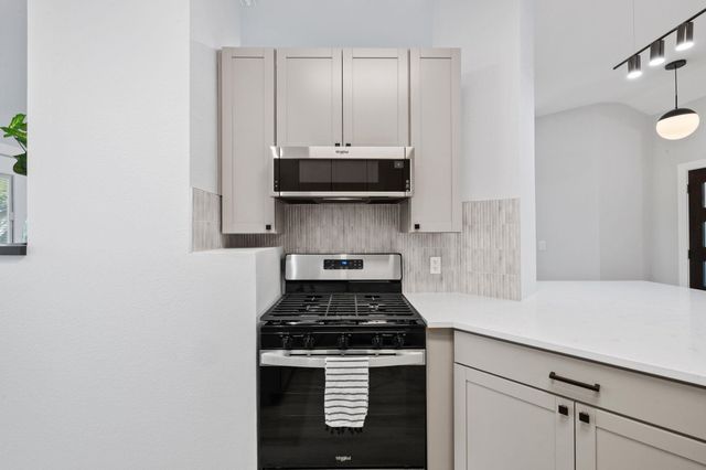 2804 Allison DR, Austin, TX 78741