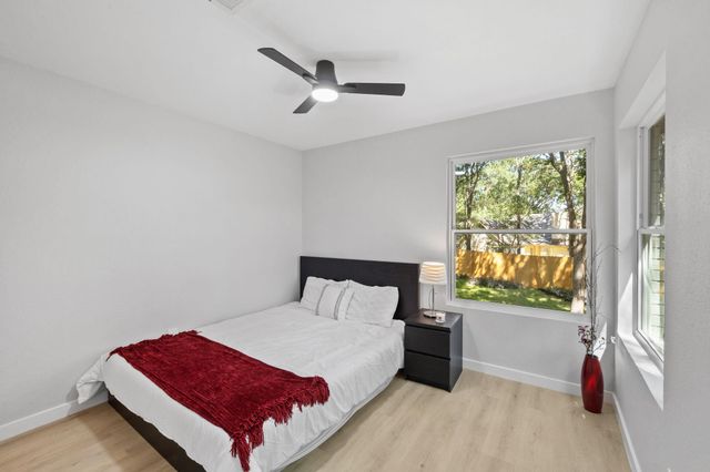 2804 Allison DR, Austin, TX 78741