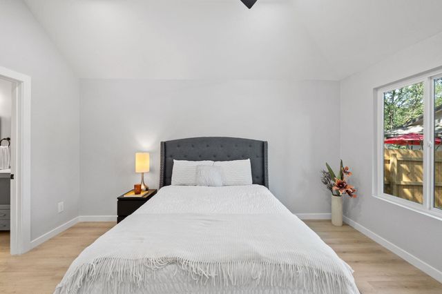 2804 Allison DR, Austin, TX 78741