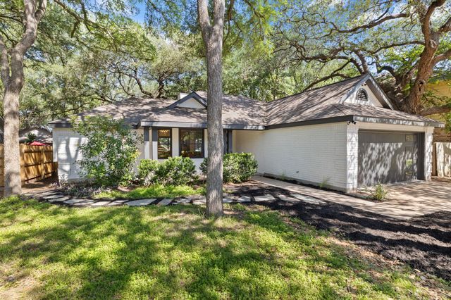2804 Allison DR, Austin, TX 78741