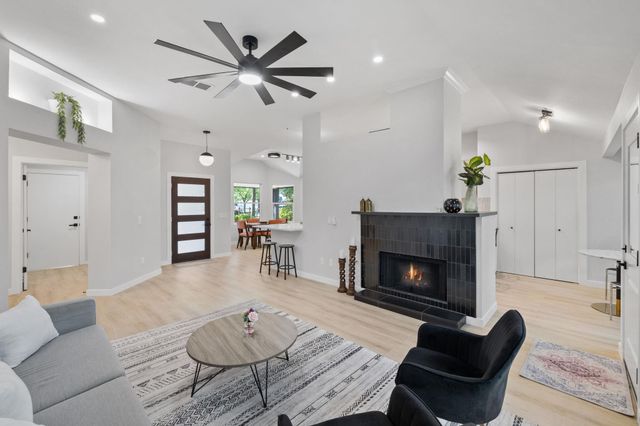 2804 Allison DR, Austin, TX 78741