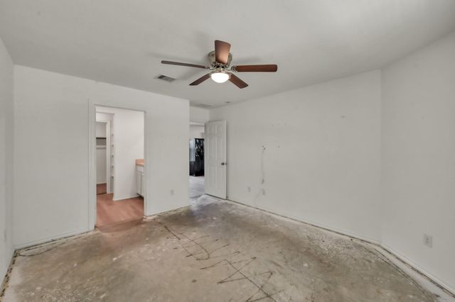 11130 N Lake Mist Lane, Willis, TX 77318