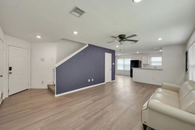 11130 N Lake Mist Lane, Willis, TX 77318