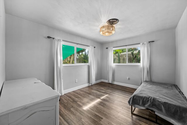 400 NW 52ND Court, Oakland Park, FL 33309