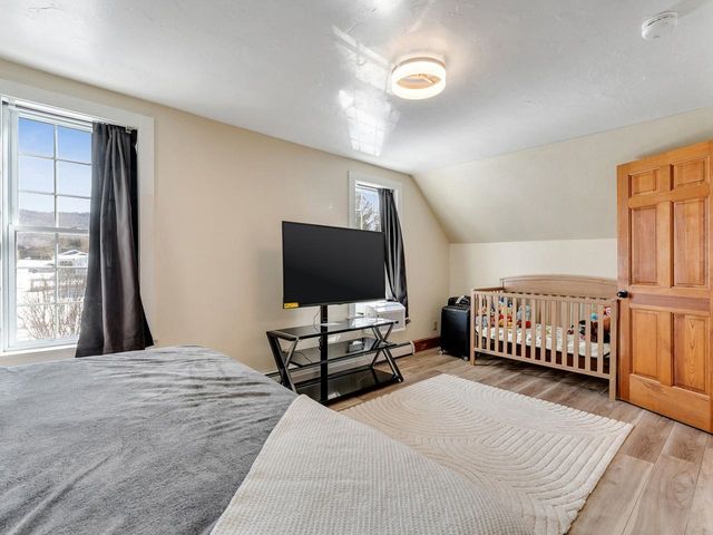 516 Fairfax Street, St. Albans Town, VT 05481