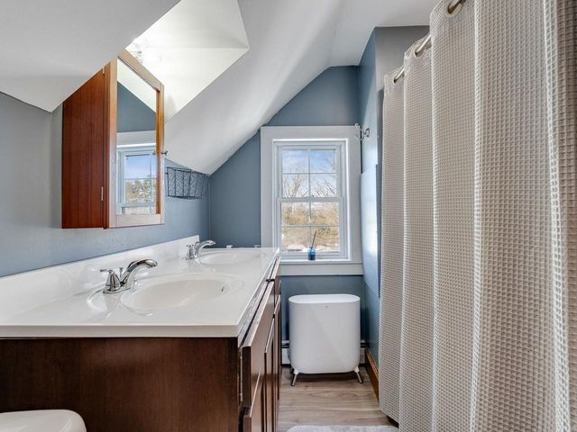 516 Fairfax Street, St. Albans Town, VT 05481