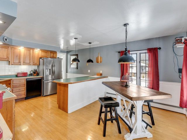 516 Fairfax Street, St. Albans Town, VT 05481