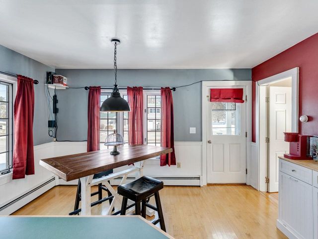 516 Fairfax Street, St. Albans Town, VT 05481