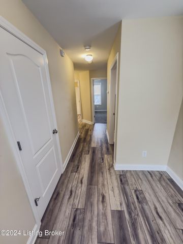 6609 Rolling Pasture Way, Louisville, KY 40299