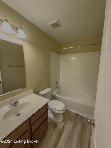 6609 Rolling Pasture Way, Louisville, KY 40299