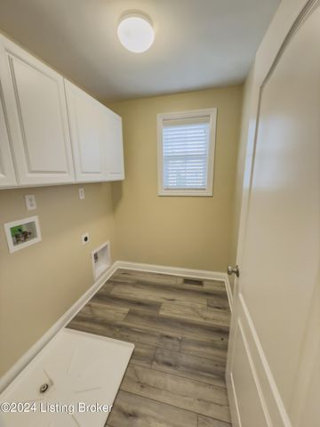 6609 Rolling Pasture Way, Louisville, KY 40299