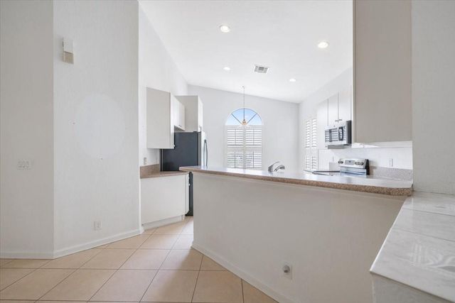 6300 Spring Lake Terrace, Fort Pierce, FL 34951