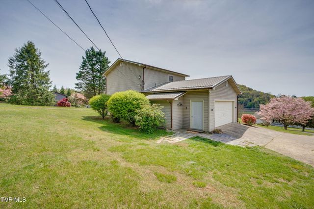 231 Rivergate Manor, Rogersville, TN 37857