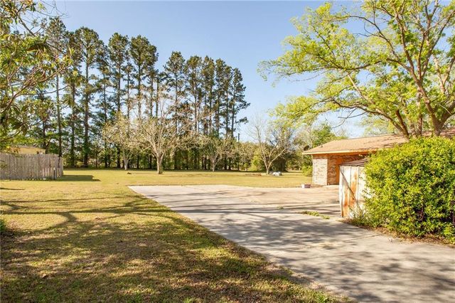 3810 Driggers Road, Waycross, GA 31503