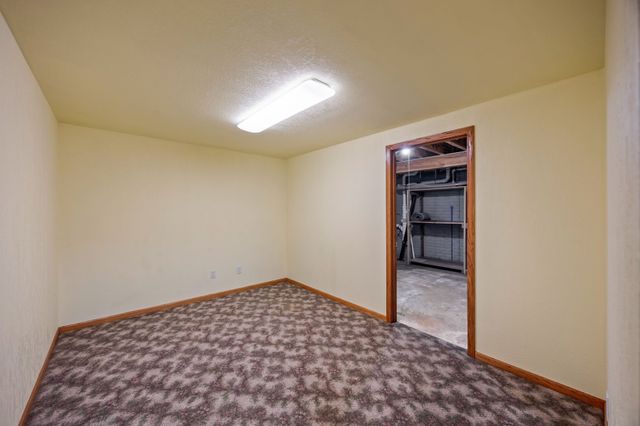935 Woodland Drive, Carlisle, IA 50047