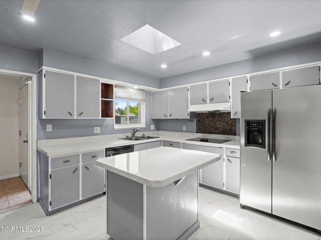 3510 Puccinelli Drive, Sparks, NV 89431