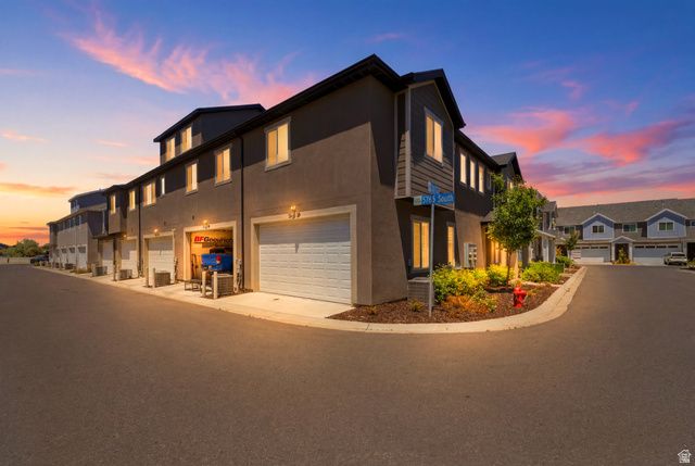 3318 W 3745 S, West Haven, UT 84401