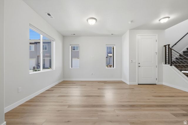 3318 W 3745 S, West Haven, UT 84401