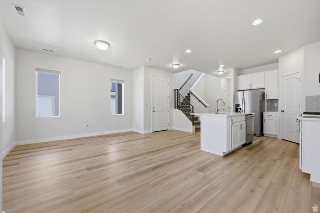 3318 W 3745 S, West Haven, UT 84401