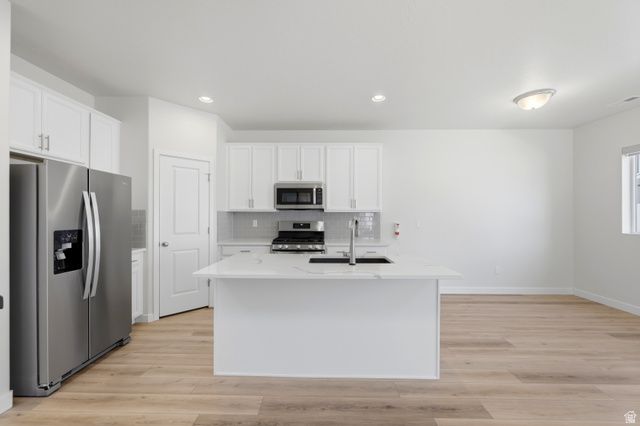 3318 W 3745 S, West Haven, UT 84401