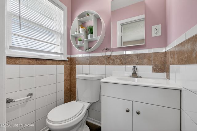 6003 Jeanine Dr, Louisville, KY 40219
