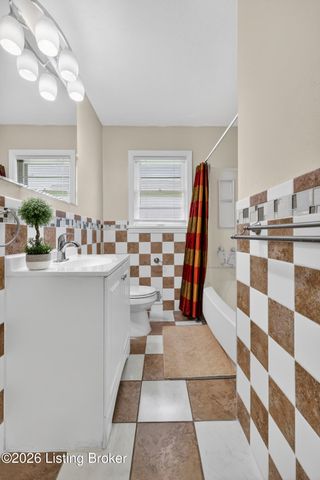 6003 Jeanine Dr, Louisville, KY 40219