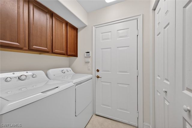 2020 Tarpon Bay DR N 101, Naples, FL 34119