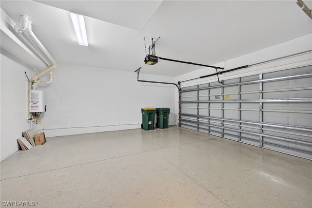 2020 Tarpon Bay DR N 101, Naples, FL 34119