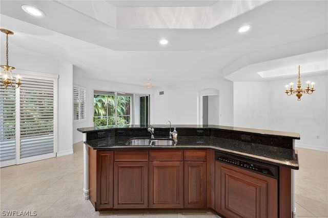 2020 Tarpon Bay DR N 101, Naples, FL 34119