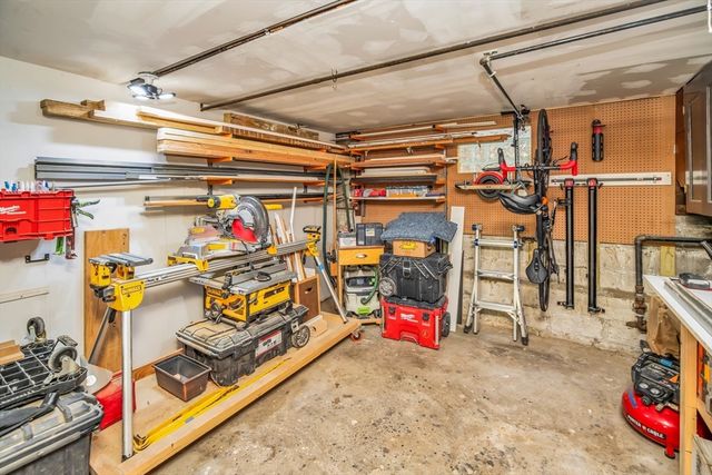 61-63 Philbrick St 2, Boston, MA 02131