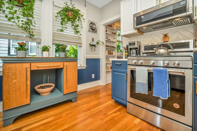 61-63 Philbrick St 2, Boston, MA 02131