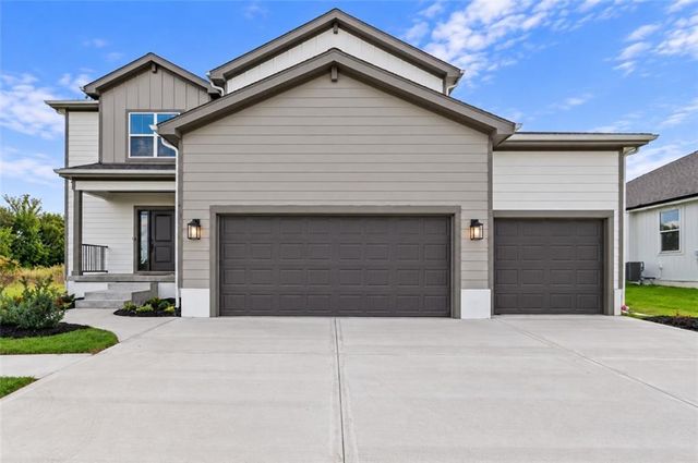 18925 W 193 Terrace, Spring Hill, KS 66083
