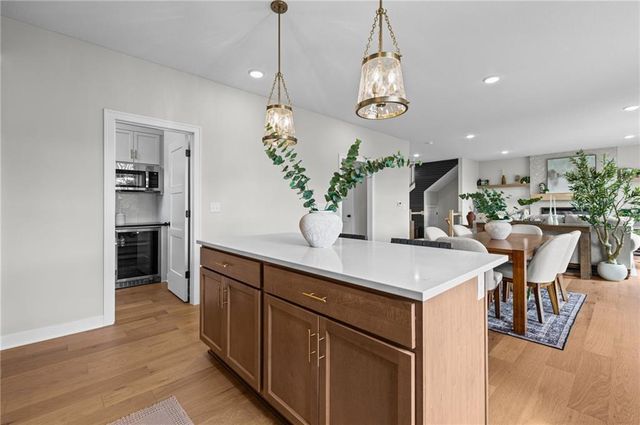 18925 W 193 Terrace, Spring Hill, KS 66083