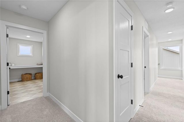 18925 W 193 Terrace, Spring Hill, KS 66083