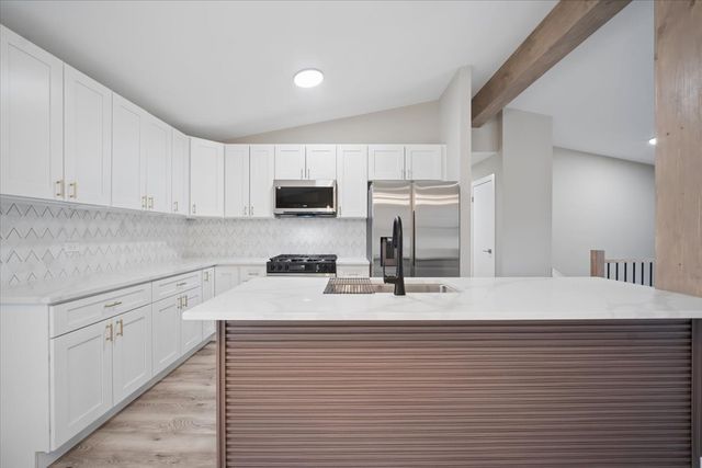 349 Park Avenue, Cary, IL 60013