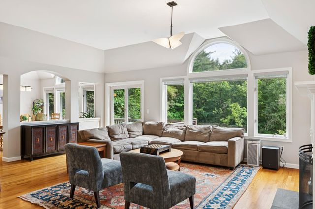 43 Berrill Farms Lane, Hanover, NH 03755