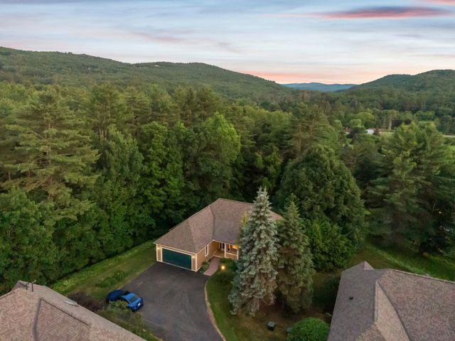 43 Berrill Farms Lane, Hanover, NH 03755